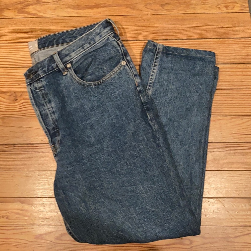 Everlane High-Rise Cheeky Straight Jeans